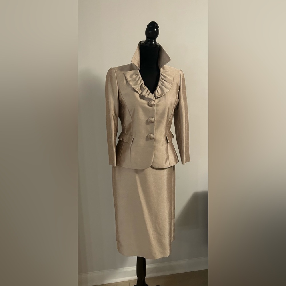 Women's Beige Ruffle Collar Suit Jacket & Skirt Set
